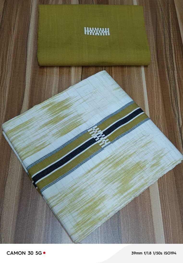 Pagne tissé avec fils Ghanéen